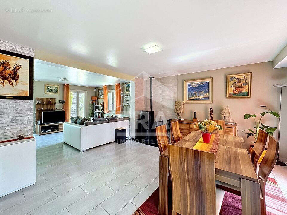 Maison à CHALO-SAINT-MARS