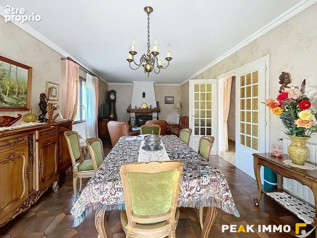 A vendre  Maison familiale avec beau potentiel sur une parcelle de 2 115 m2 à Faverges - photo 6