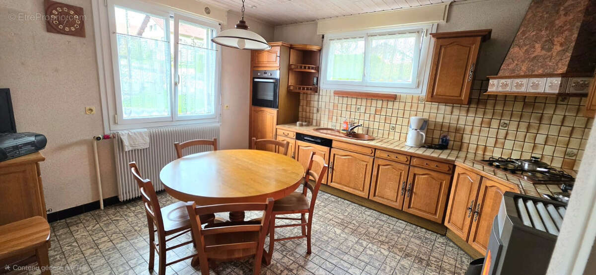 Maison à LES FINS