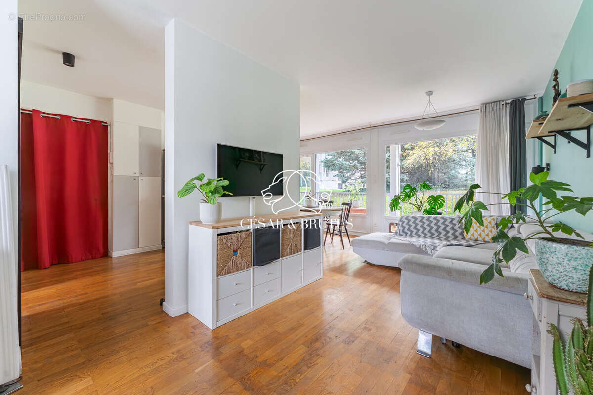 Appartement à SAINTE-FOY-LES-LYON