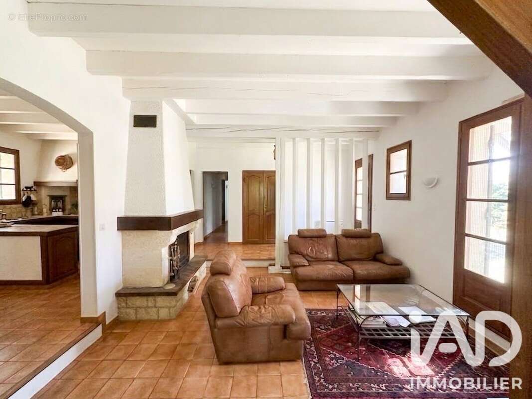 Maison 144 m² à Montpouillan  - photo 5