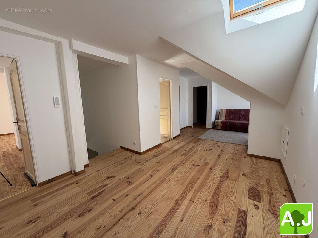 Maison à BREVAL