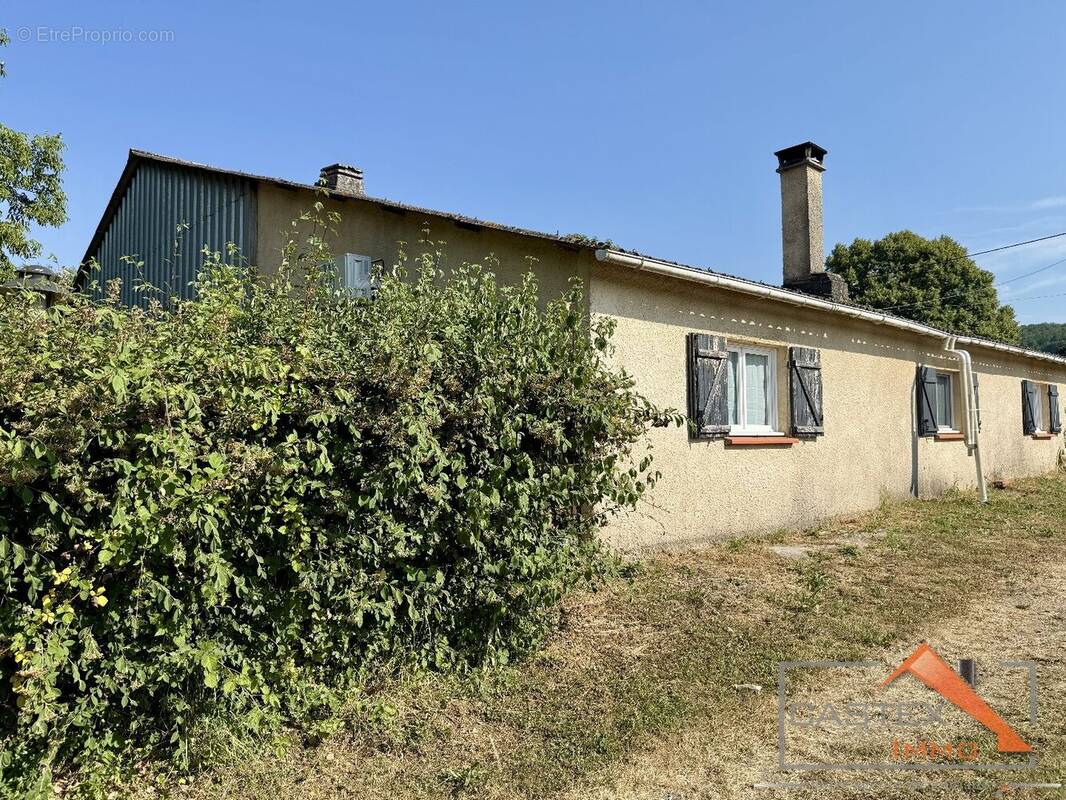 EXCLUSIVITÉ  Maison plain-pied grand hangar  1500 m² de terrain - photo 13