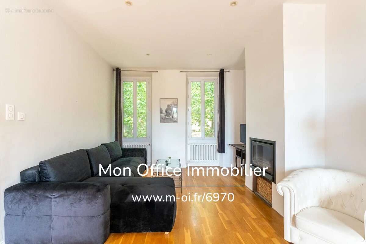 Référence : 6970-ASA - Appartement 3 pièce climatisé et traversant dernier étage centre ville - photo 7