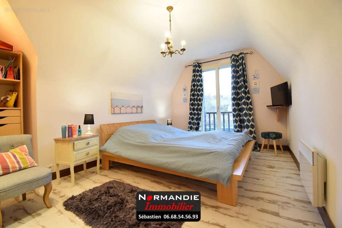 Maison à CANY-BARVILLE