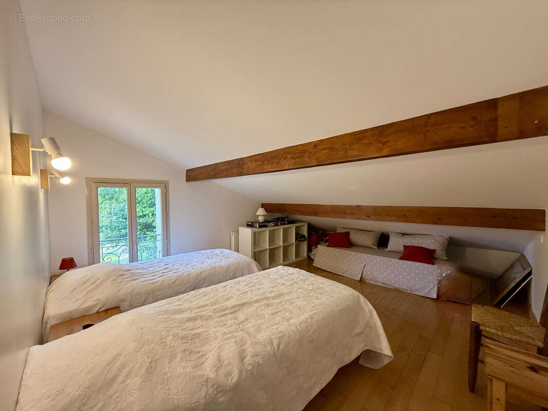 Maison à L&#039;ISLE-JOURDAIN