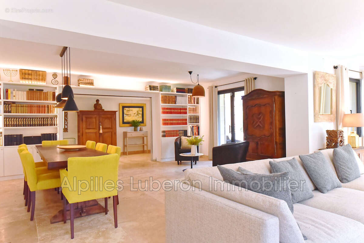 Maison à EYGALIERES