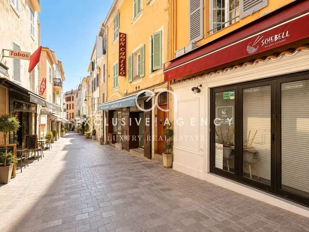 Cannes suquet vente 4 studios entierement renovés - photo 9