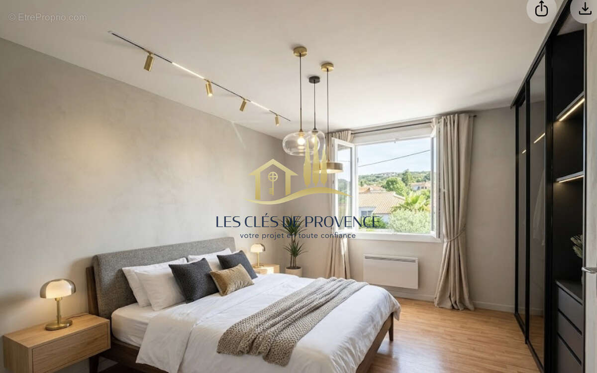 Maison à LA FARE-LES-OLIVIERS