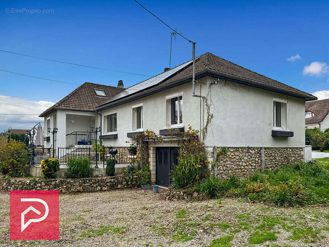 MENNEVAL, spacieuse maison en bordure de forêt - photo 4