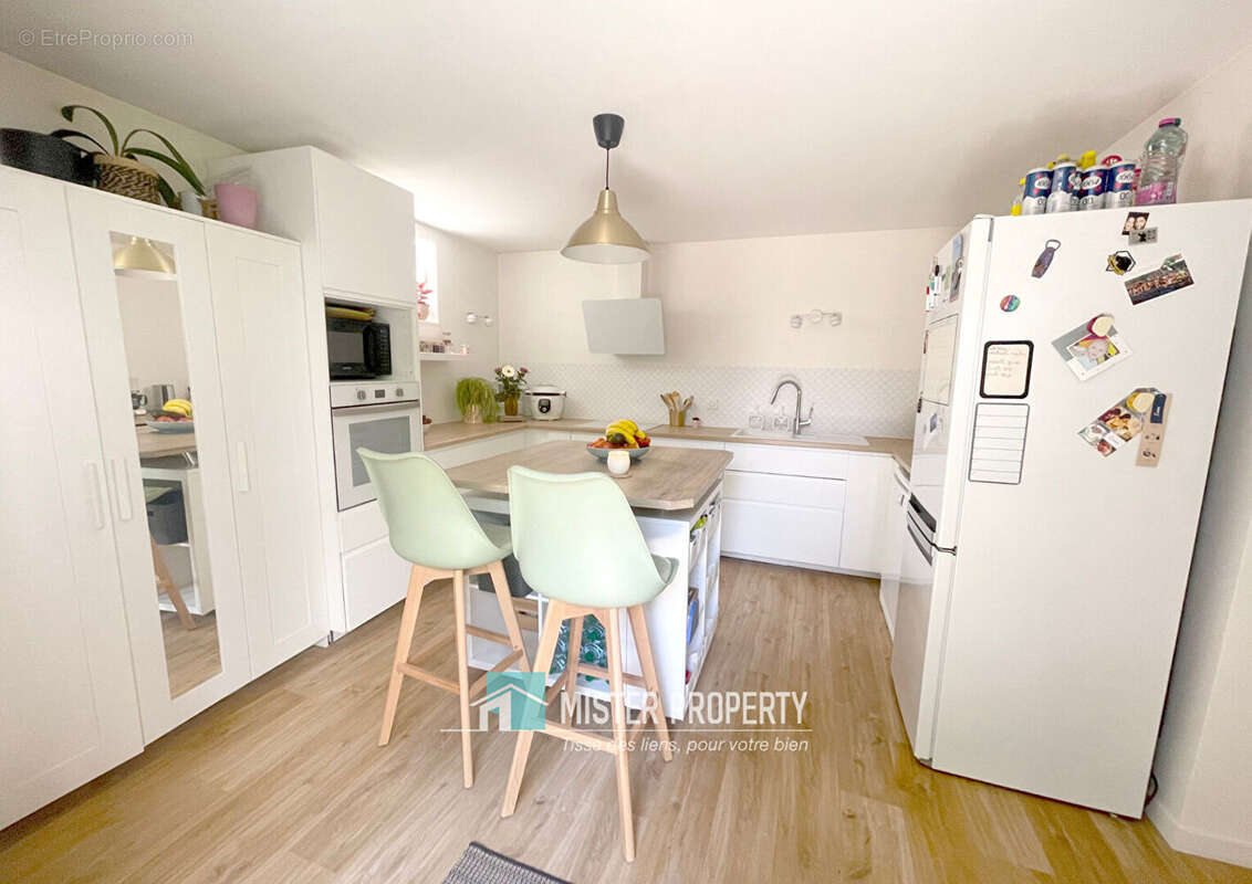 Maison à SARTROUVILLE