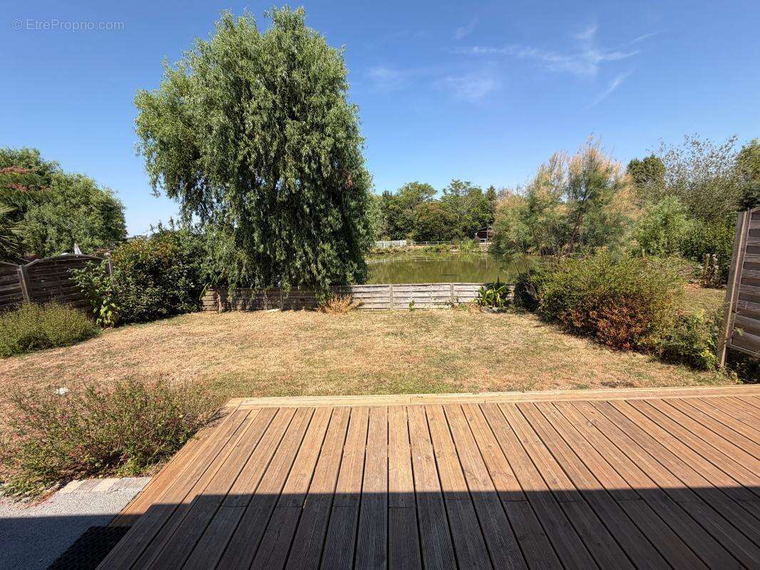 La tranche sur mer a 15 min dans residence avec piscine villa bois avec veranda terrasse et jardin - photo 3