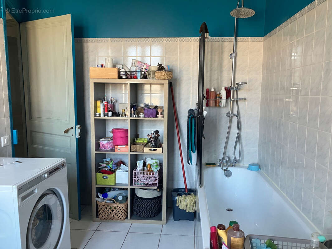 Maison à PUY-L&#039;EVEQUE