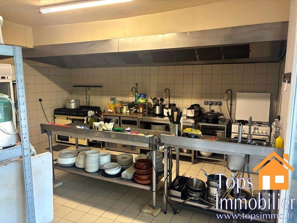 Commerce à MALEVILLE