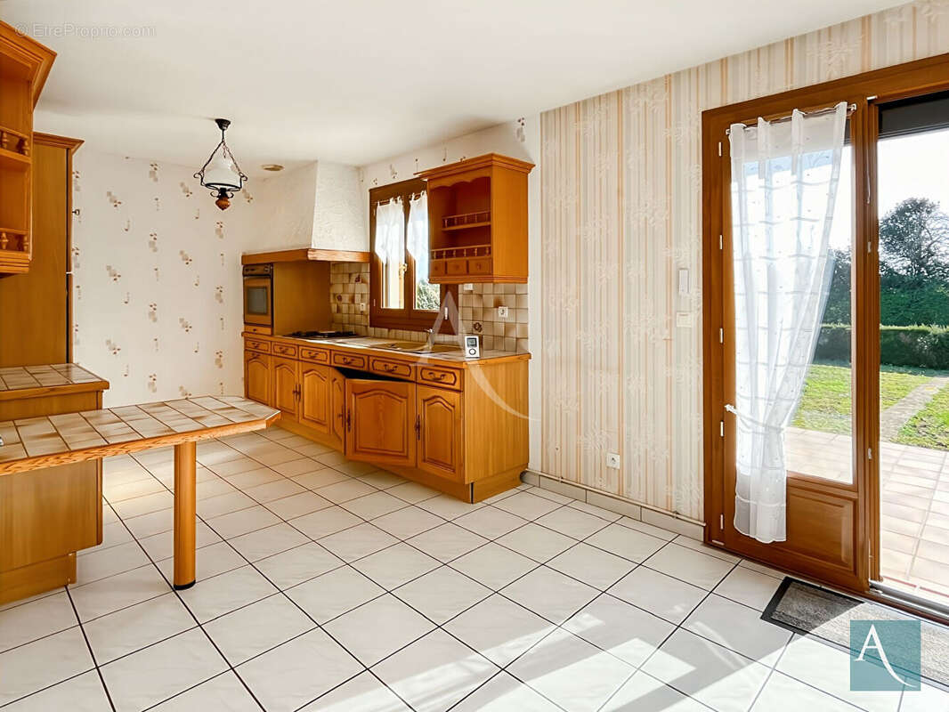 Maison à SERMAISES