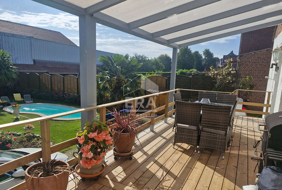 Maison à CALONNE-RICOUART