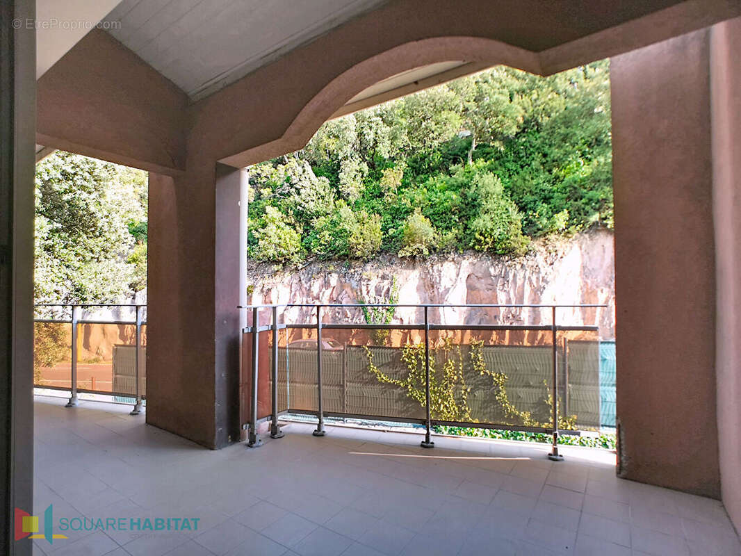 Appartement à THEOULE-SUR-MER