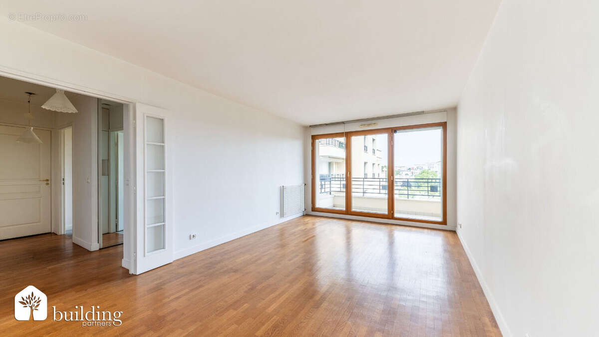 Appartement à LEVALLOIS-PERRET