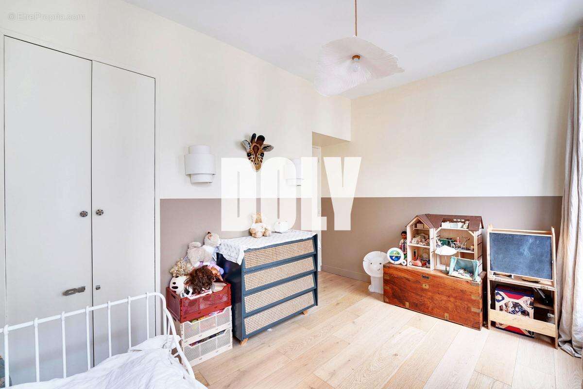 Appartement à PARIS-9E