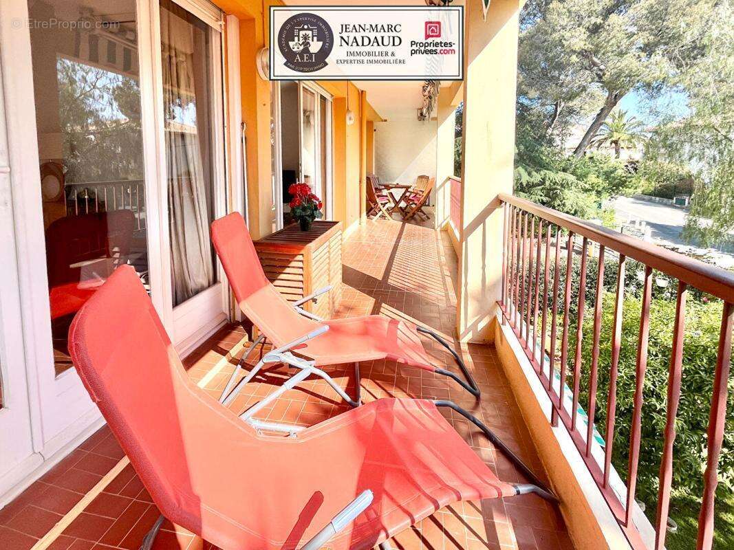 Appartement BOULOURIS-VILLAGE - 2 pièces 53m2, Clim, terrasse 19m2 sud - photo 4