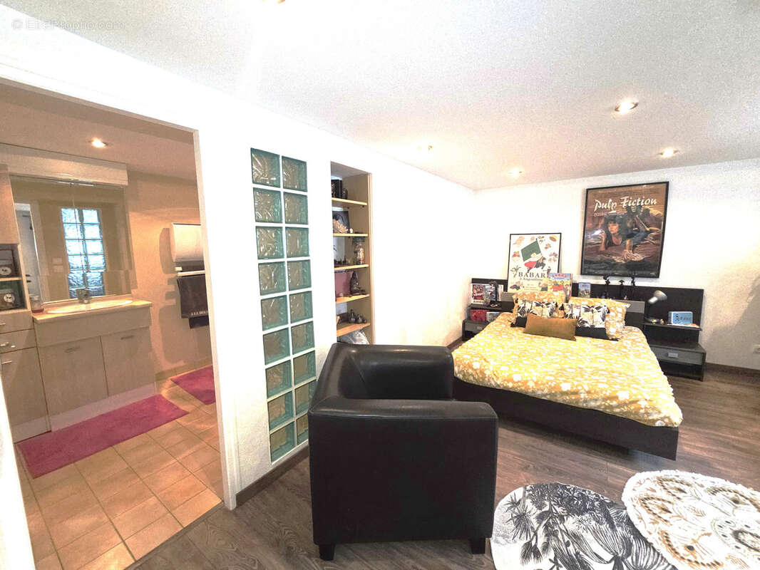 Maison à LA COURONNE