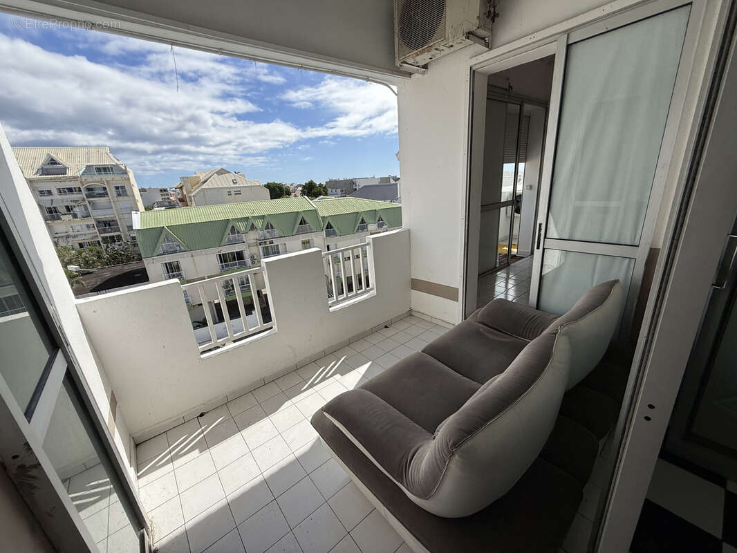 Appartement à SAINT-DENIS