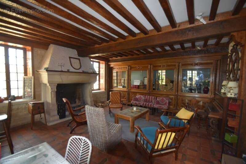 Maison à BELMONT-DE-LA-LOIRE