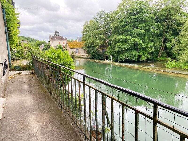 Maison 144 m² à Dun-Sur-Meuse  - photo 4