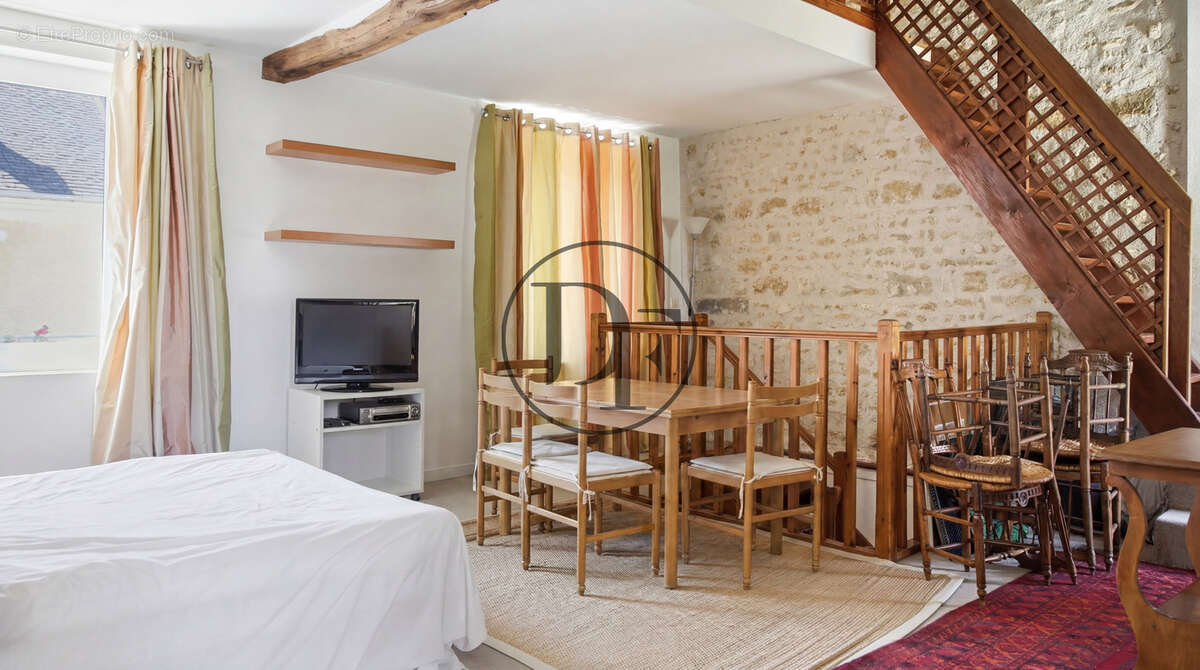 Maison à BOURRON-MARLOTTE