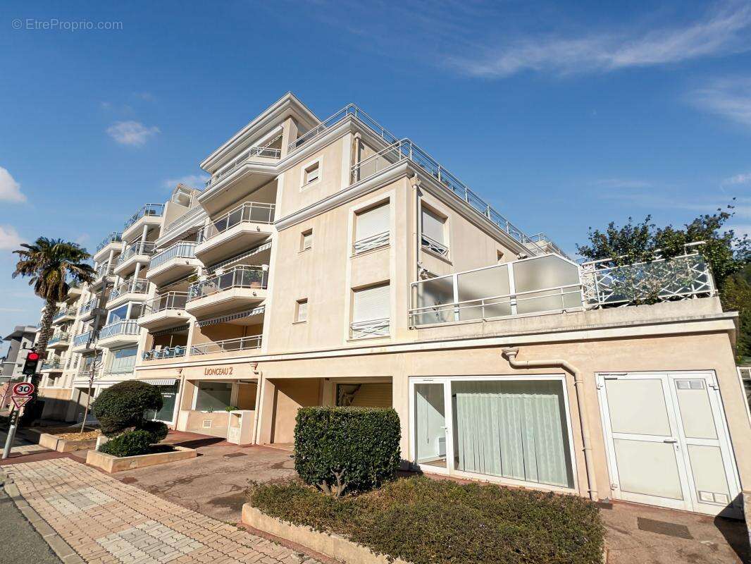 Appartement à SAINT-RAPHAEL
