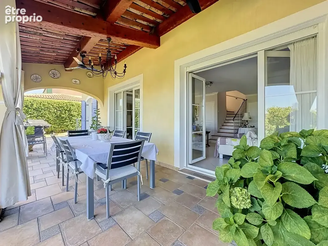 Sur la Côte d'Azur, villeneuve-Loubet limite Biot, calme jardin garage, parking, piscine - photo 17