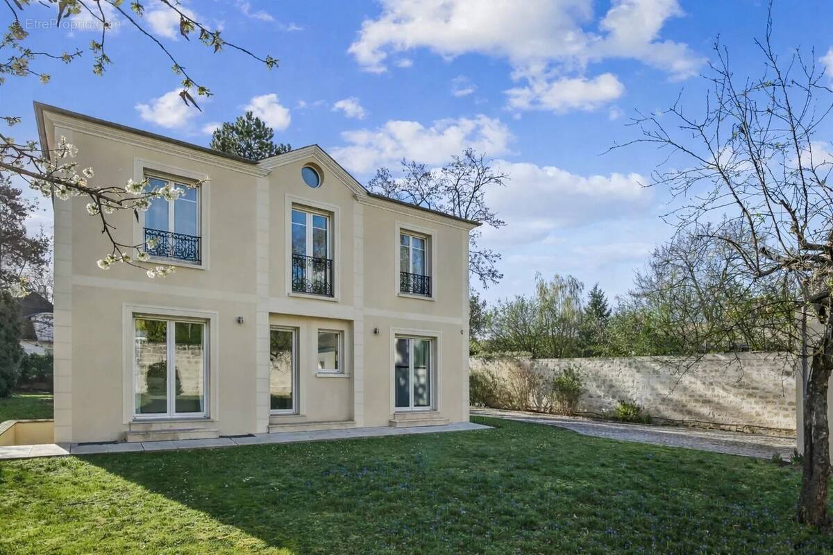 Maison à LE VESINET