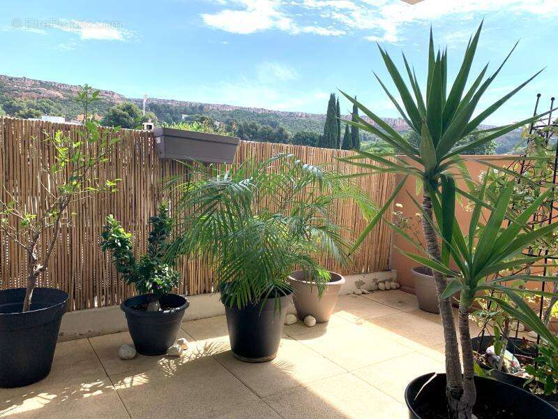 Appartement à VITROLLES