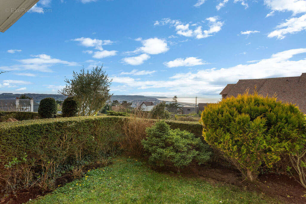 Appartement à TROUVILLE-SUR-MER