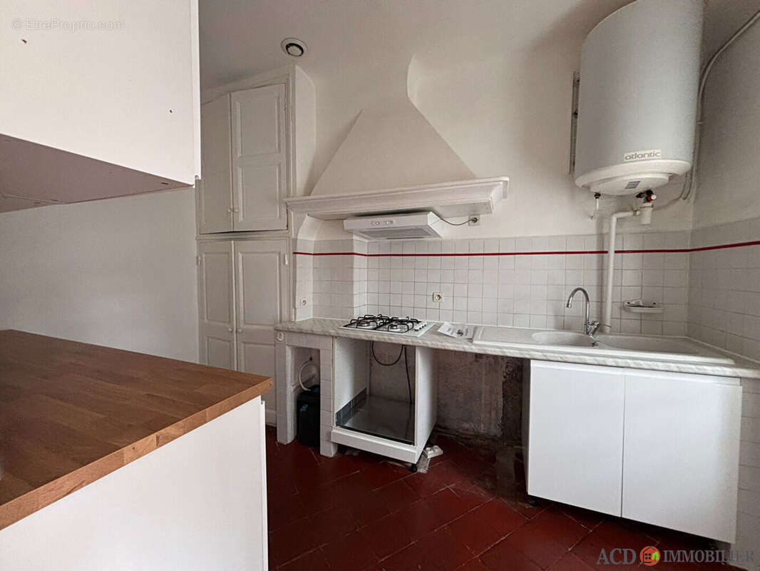 Appartement à VELAUX