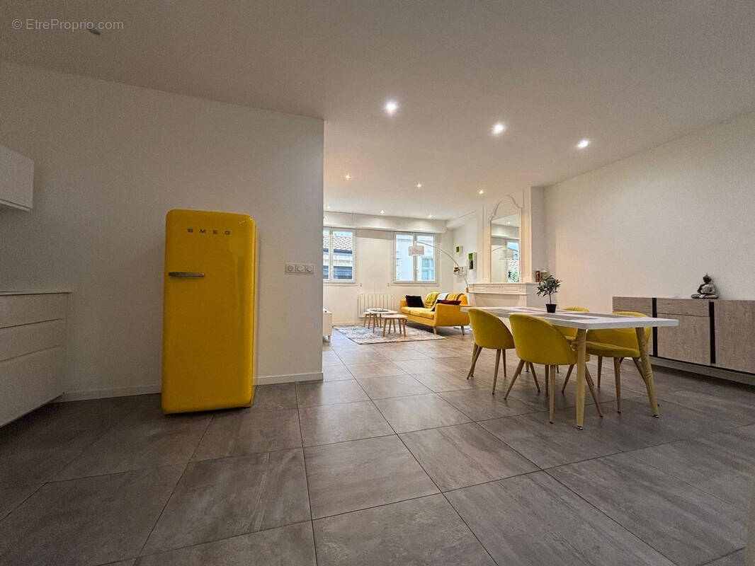 Appartement à BORDEAUX