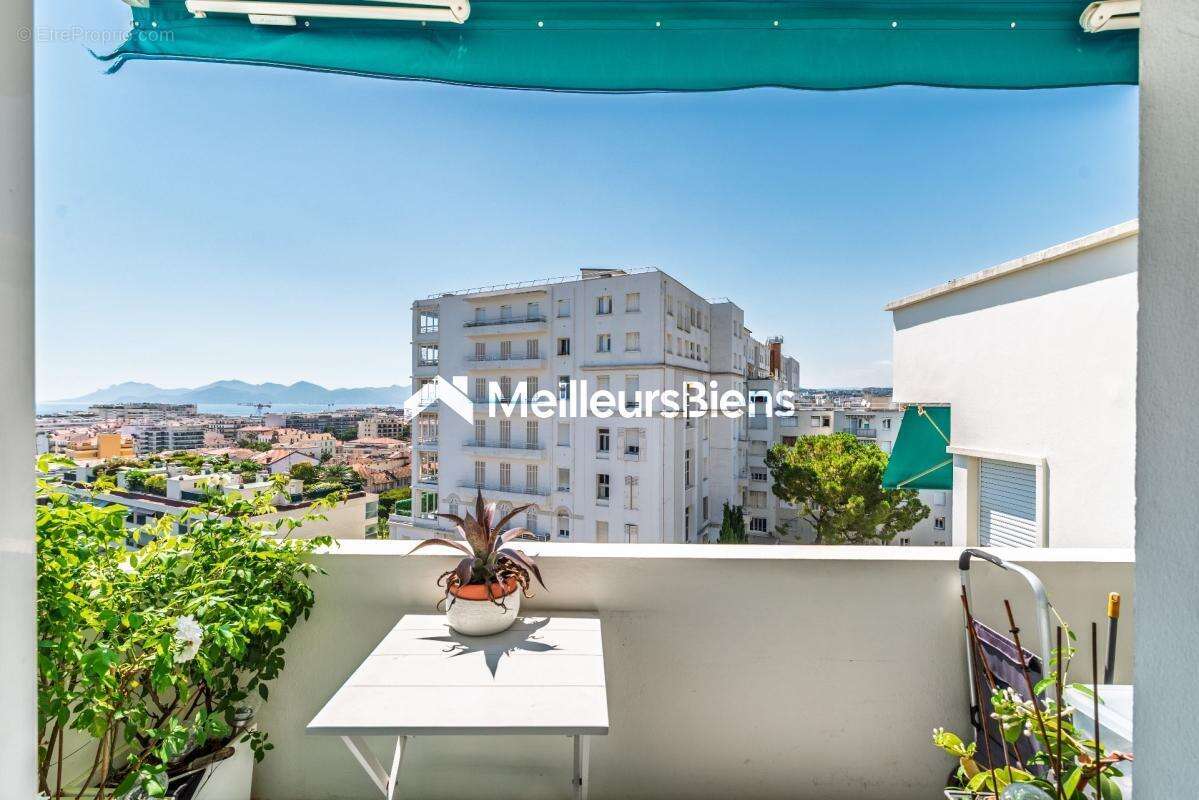 Appartement à CANNES