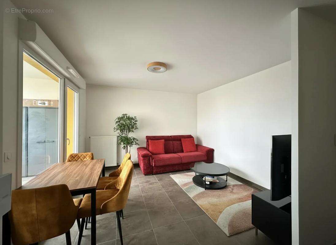 Appartement à VENISSIEUX