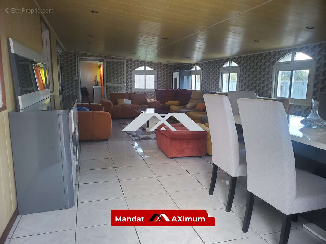 Maison à SAINT-LOUIS