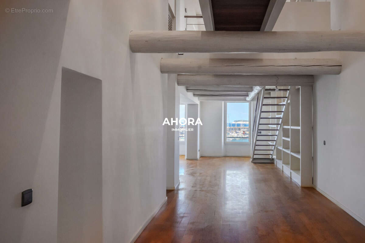 Appartement à CASSIS