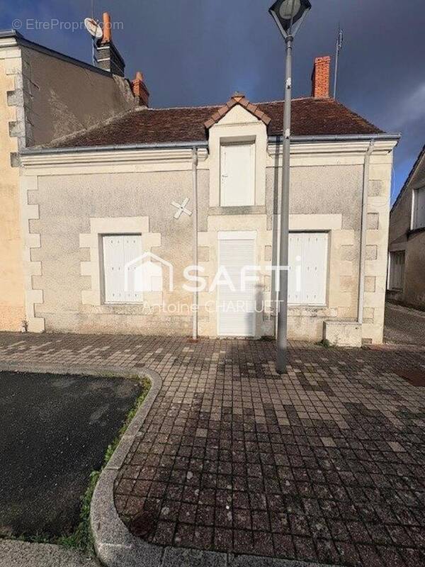 Photo 1 - Maison à BUZANCAIS