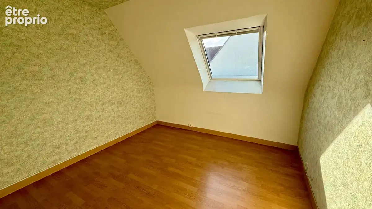 Maison 5 pièces - terrain de 281 m2 - GUILERS - photo 6