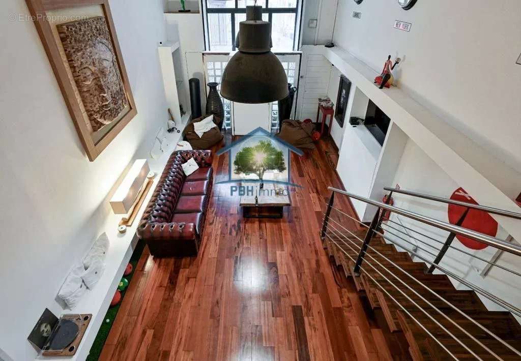 Appartement à MARSEILLE-6E