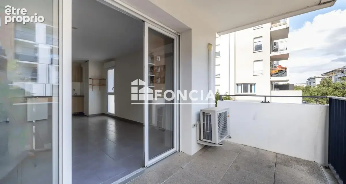 T2 à vendre avec terrasse et parking – Borderouge - photo 1