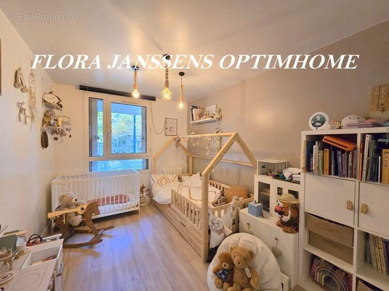 Appartement à ASNIERES-SUR-SEINE