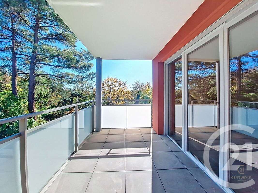 Appartement à GRIGNY