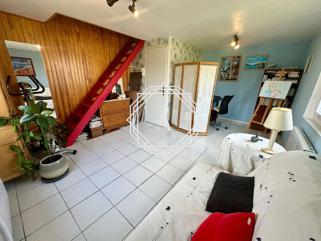 Maison à SAINT-CREPIN-IBOUVILLERS