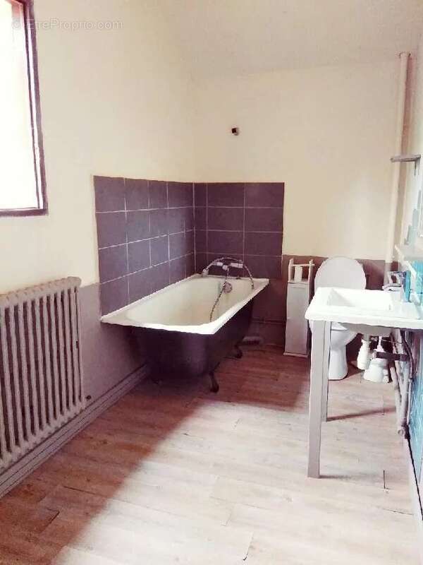 Maison à COULOUNIEIX-CHAMIERS