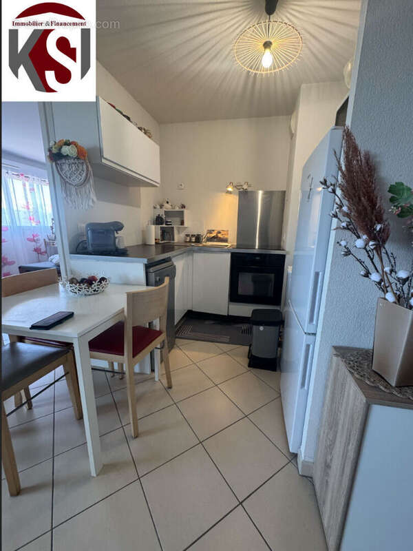 Appartement à SEILLONS-SOURCE-D&#039;ARGENS