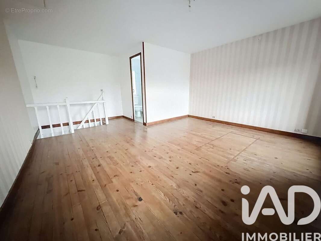 Photo 7 - Maison à RONCEY